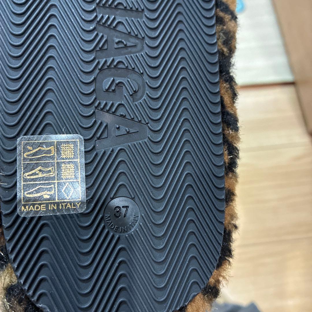 最終価格【新品未使用】BALENCIAGA Furry Slide レオパ37