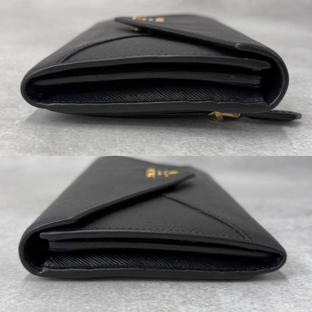 プラダ 長財布 メタルロゴ サフィアーノレザー パスケース付き 黒 レター型