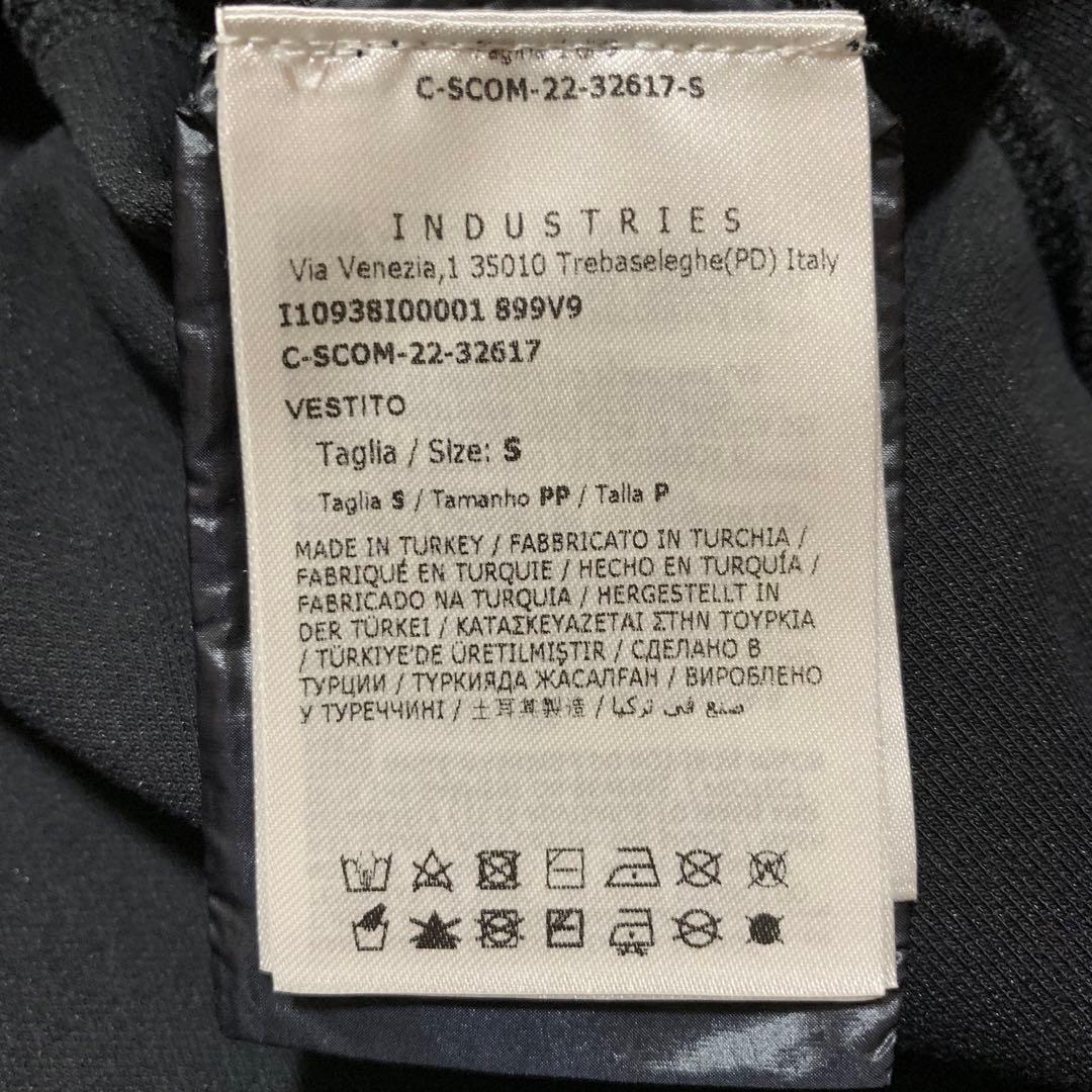 〔極美品〕MONCLER 2023 ポロドレス　ブラックS 国内正規品 4P46