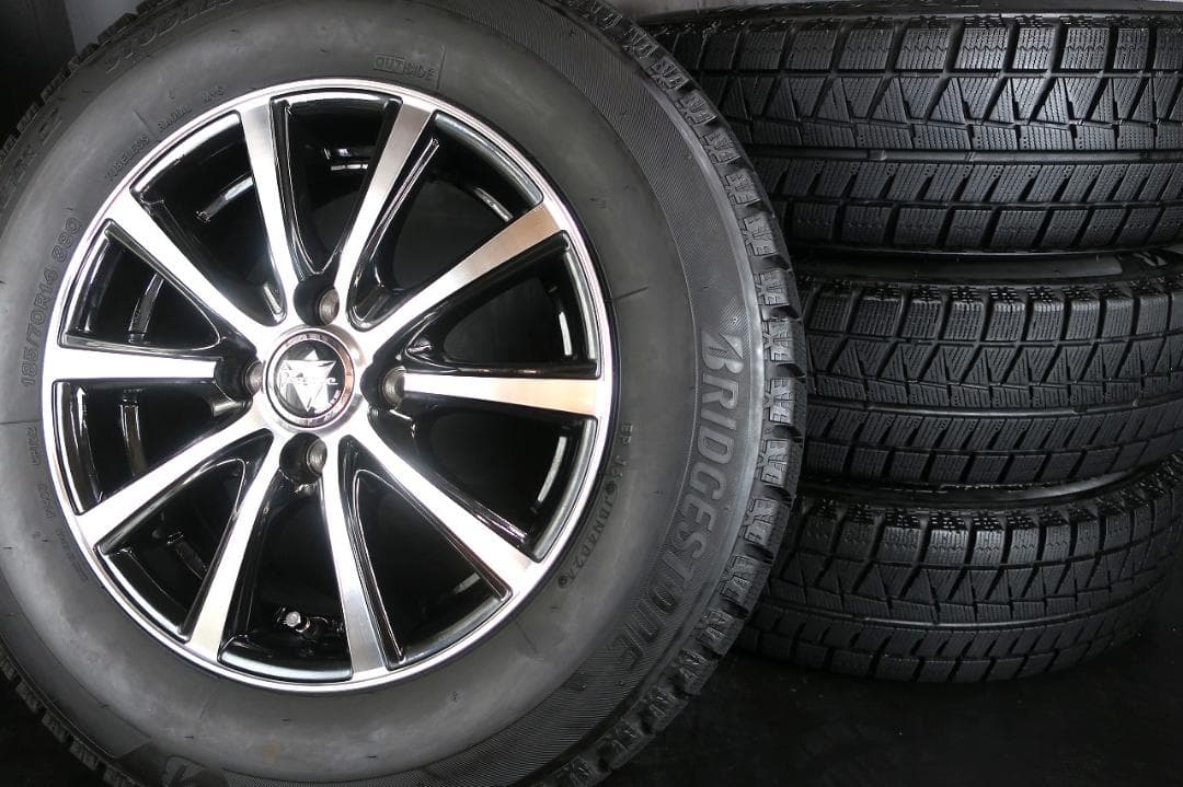 美品 2024年製 ブリヂストン スタッドレス 185/70R14 12系ノート