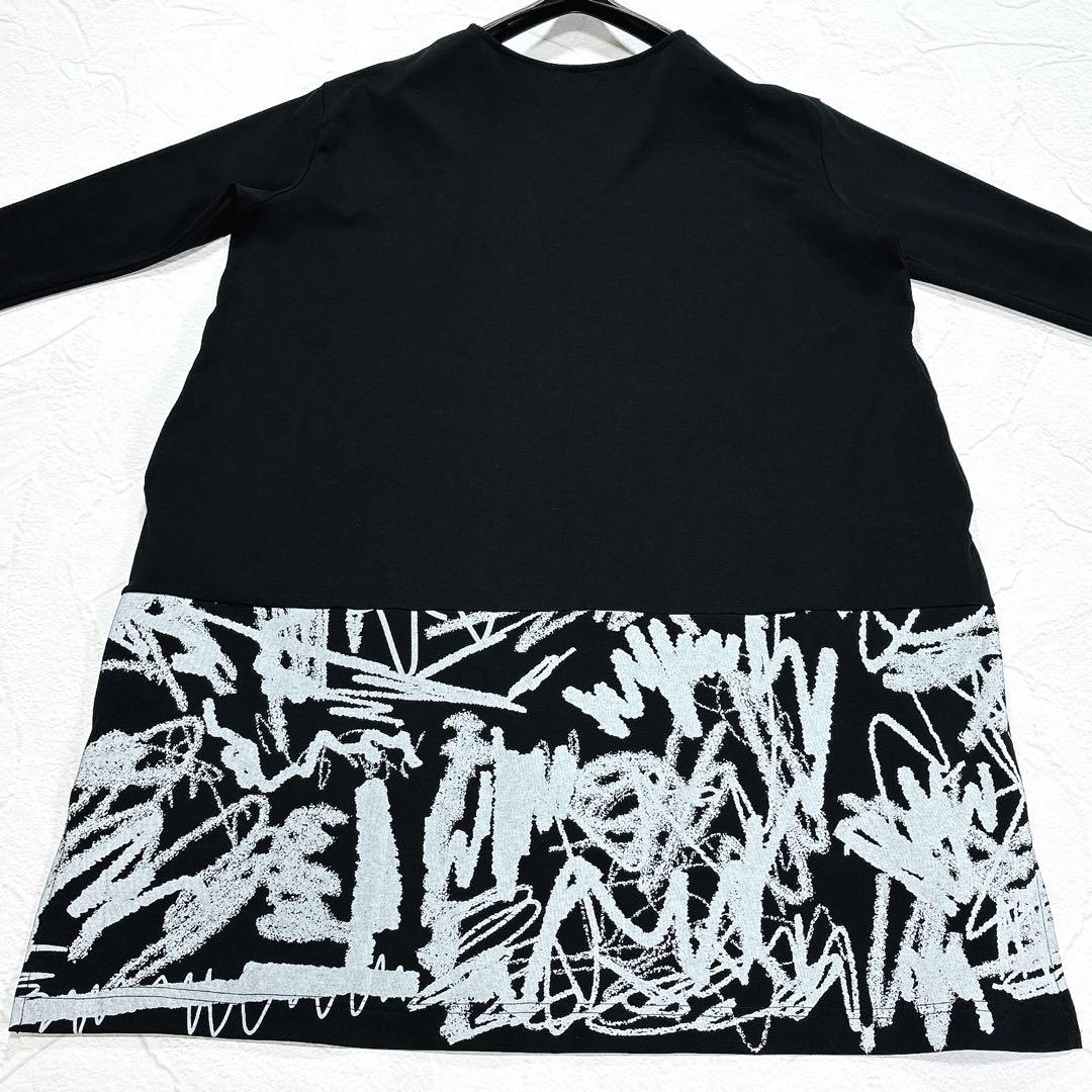 2024年　m_mefu　センソユニコ　ワンピース　アートデザイン　バイカラー