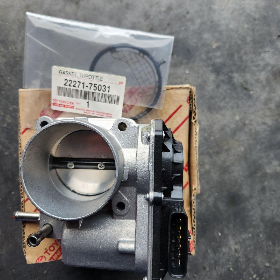 70ノア スロットルボディ