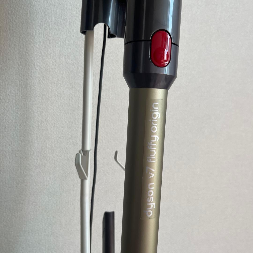 Dyson V7 Fluffy Origin コードレス掃除機