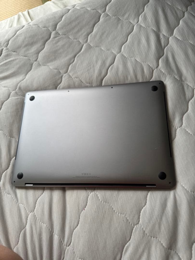 MacBook本体 MacBook Pro 2019 2.6GHz i7 16GB 256GB