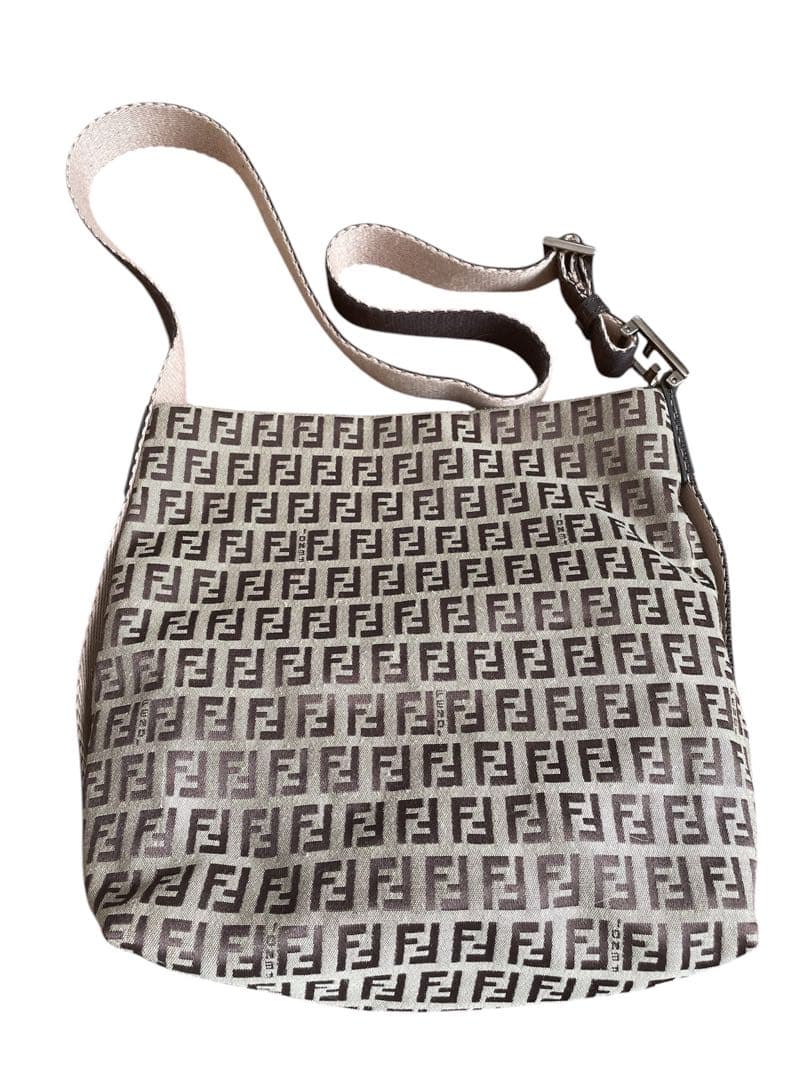 Fendi ズッキーノ　ショルダーバッグ　キャンパス