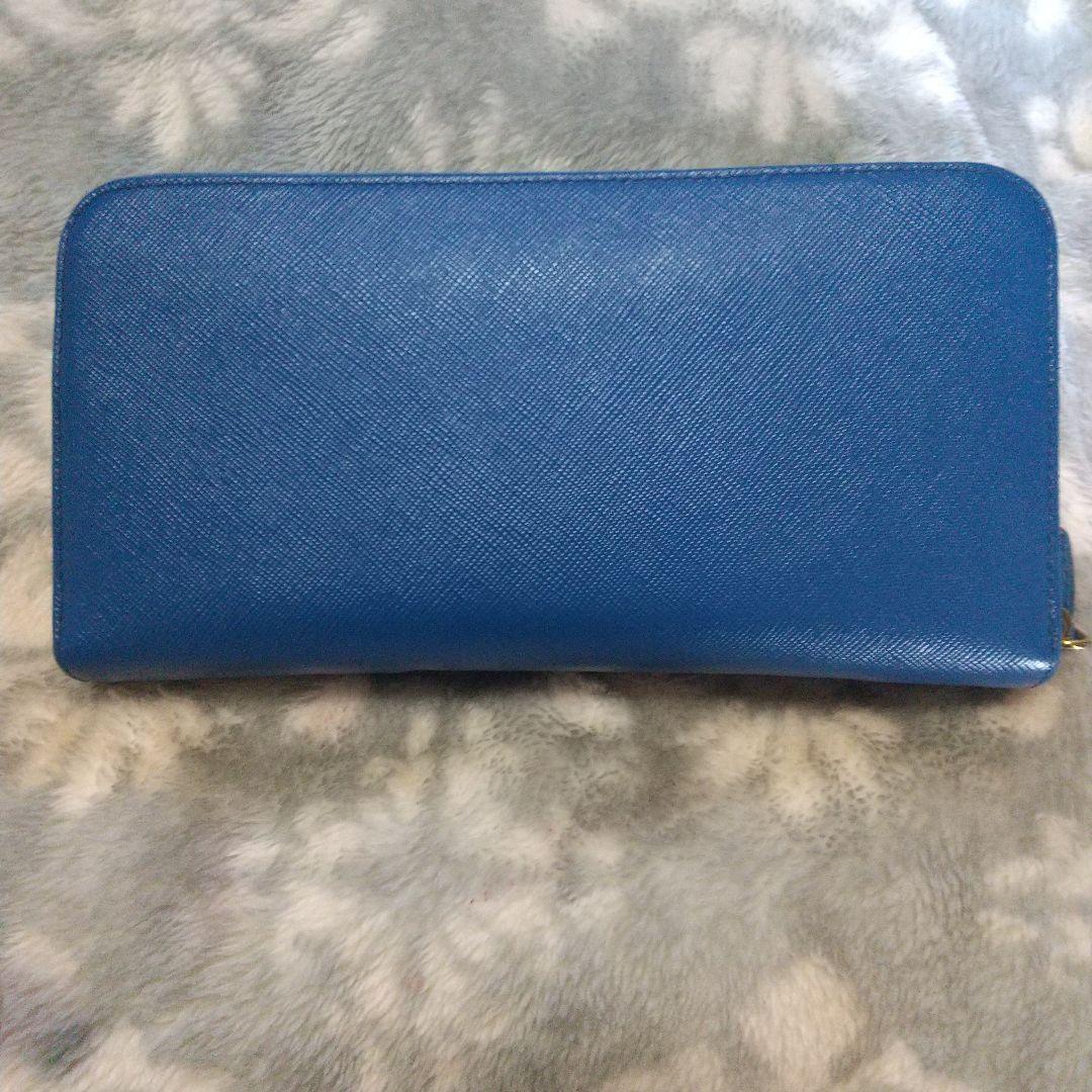 PRADAサフィアーノラウンドファスナー リボン付き長財布