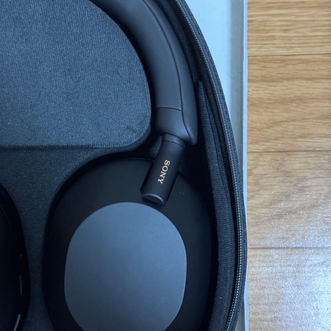 【美品】Sony WH-1000XM5 ブラック ワイヤレスヘッドホン
