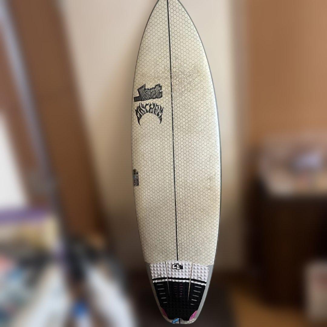 Lib Tech × Lost SHORT ROUND 6'0 メイヘム