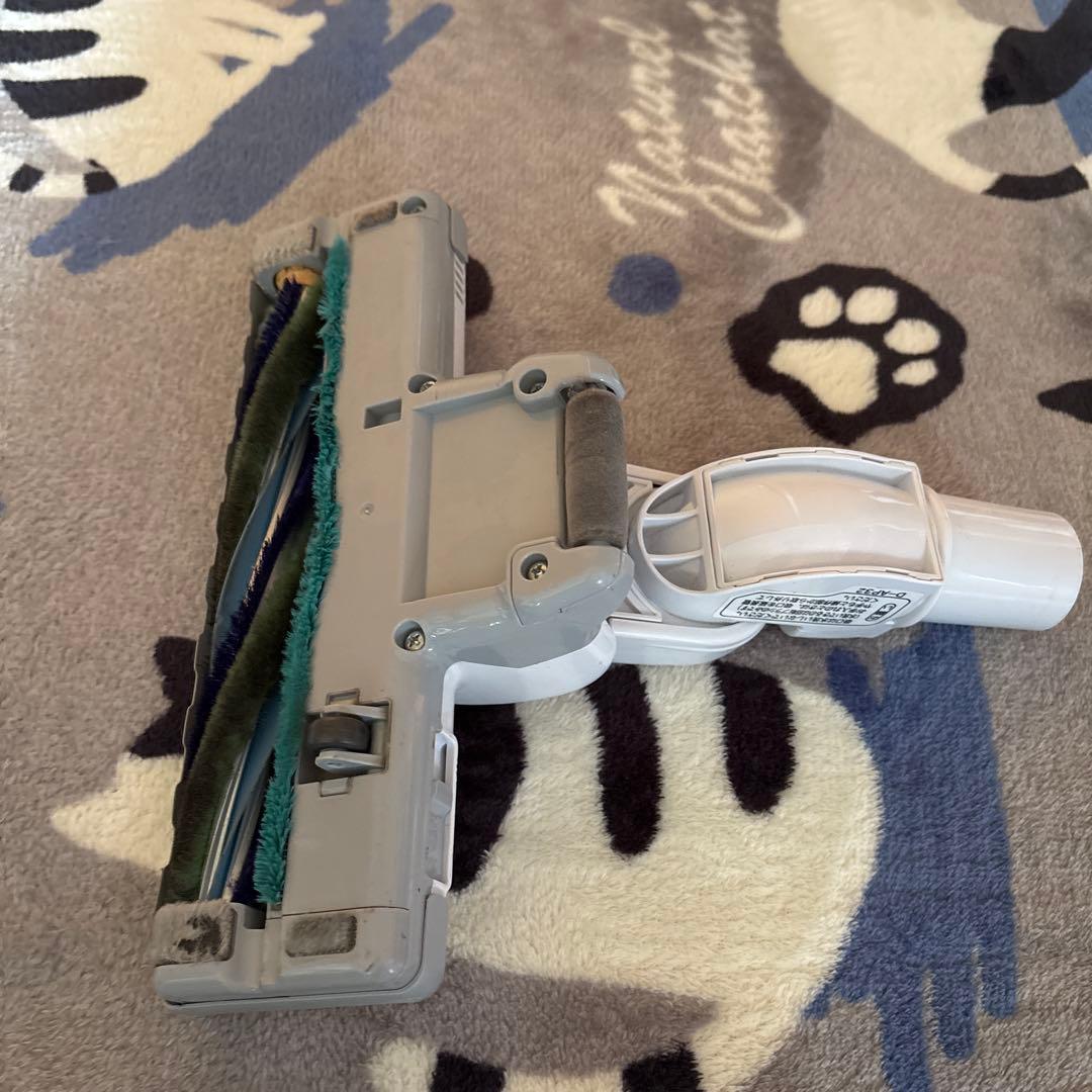 日立紙パック式キャニスター掃除機　cv-kp90h