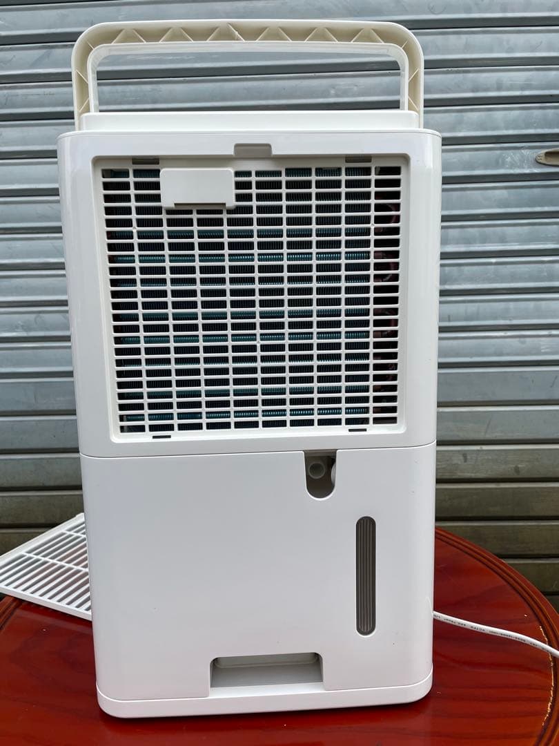 除湿機 DCE-6515 ホワイト 2017年製