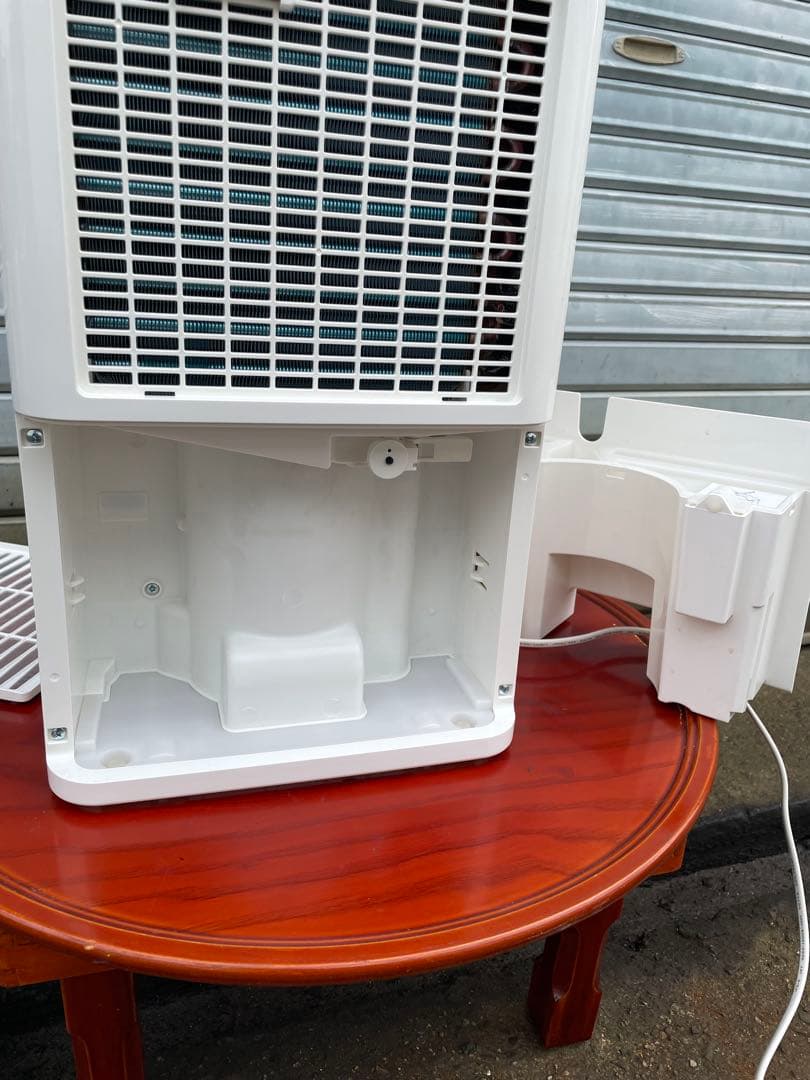 除湿機 DCE-6515 ホワイト 2017年製