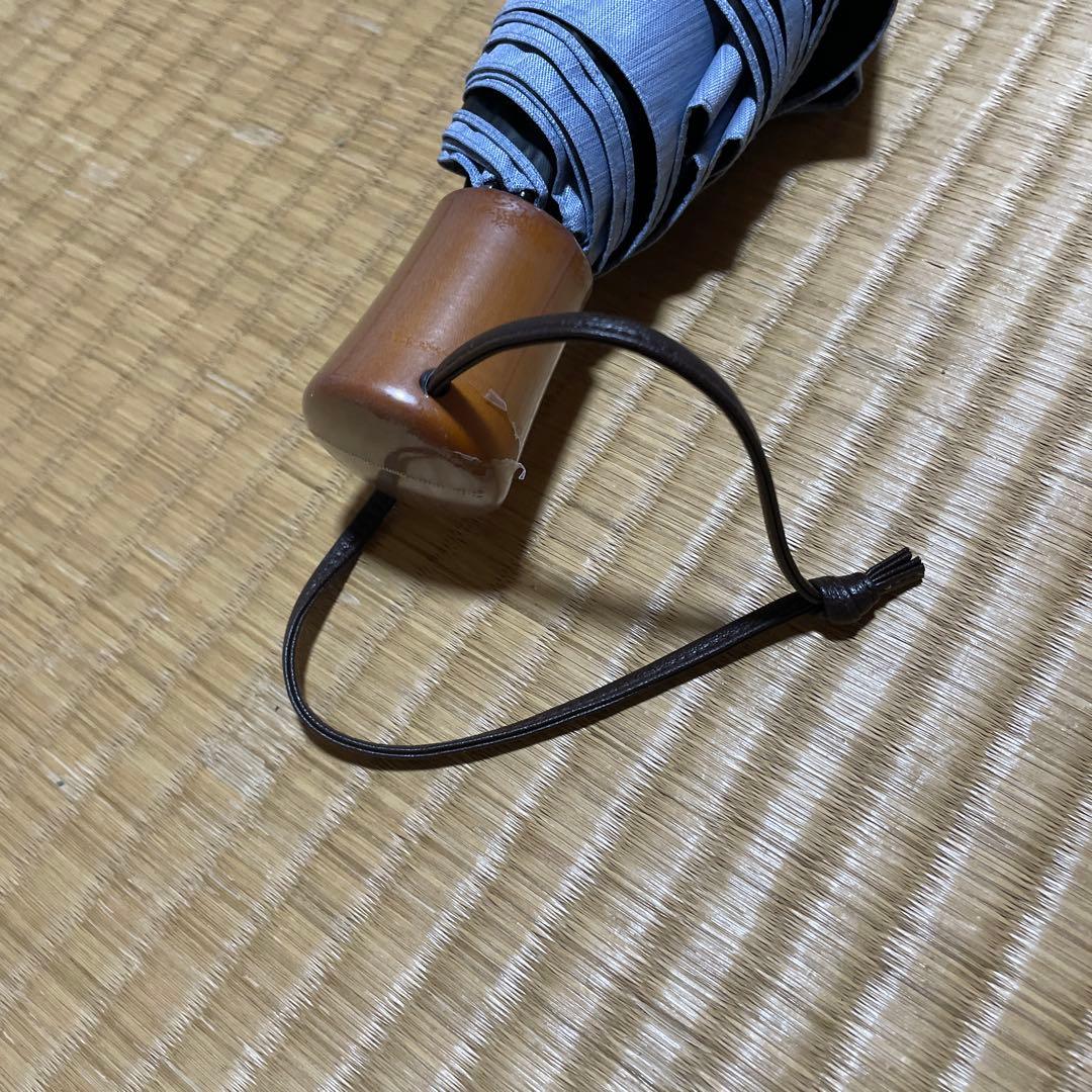 サンバリア100 2段折り大判 フロストブルー　遮光日傘