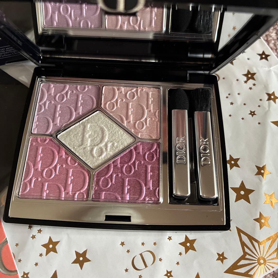 数量限定品　入手困難Dior ウルトラ ピンク アイシャドウパレット