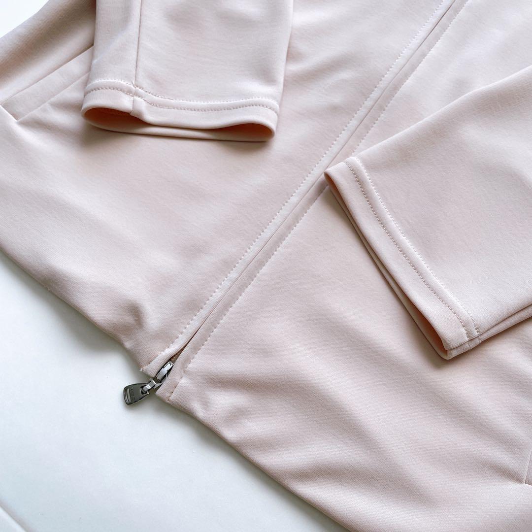 美品✨フォクシー するするパーカ マットストレッチジャージー ロゴプレート 40