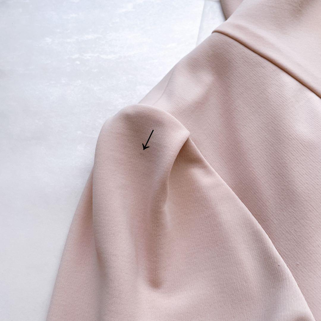 美品✨フォクシー するするパーカ マットストレッチジャージー ロゴプレート 40