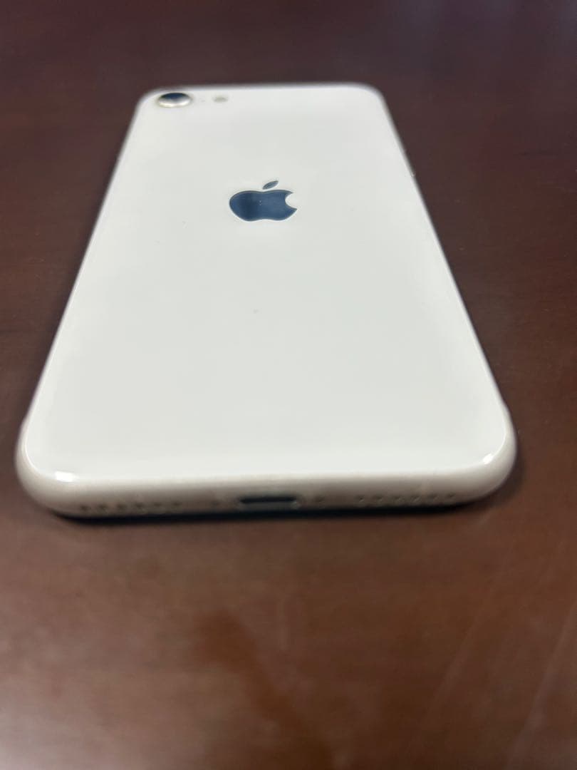 【即購入OK】箱・付属品付iPhoneSE(第3世代)ホワイト 256GB