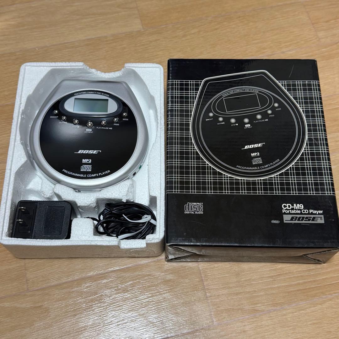 BOSE ポータブルCDプレーヤー CD-M9