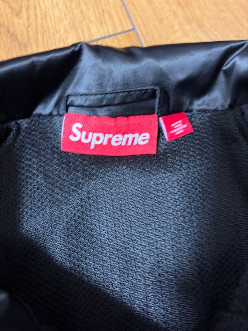 【皇后陛下断捨離中】Supreme ナイロンジャケット