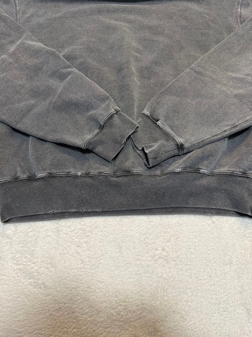 【完売商品】simply complicated CORE CREWNECK