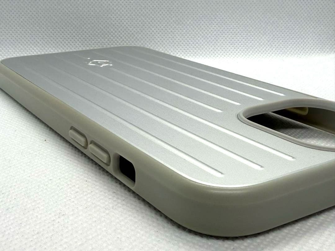 RIMOWA iphone12proMax ケース