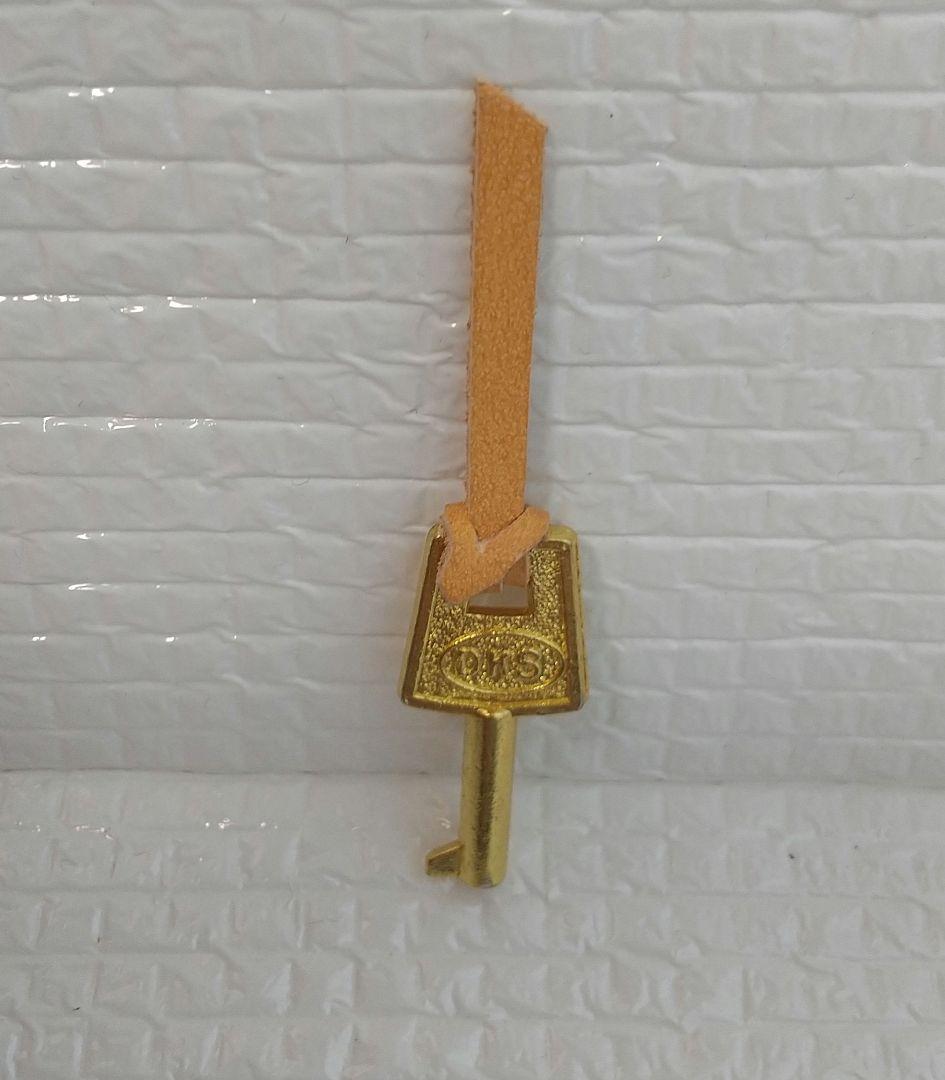 馬場万ハンドメイド ナチュラルレザー ビジネスバッグ 鍵付き