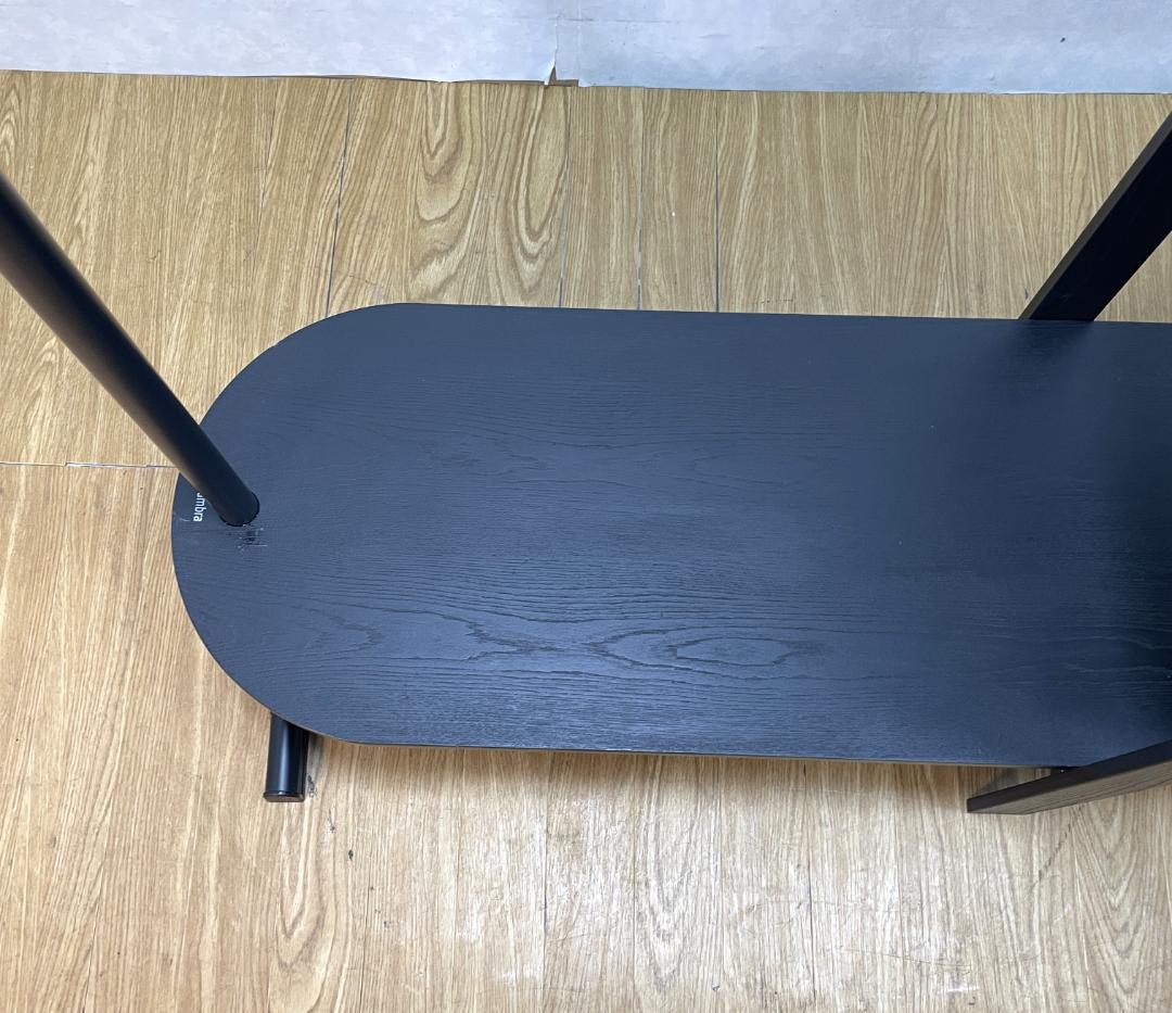 S♢683 umbra ベルウッド　ガーメントラック