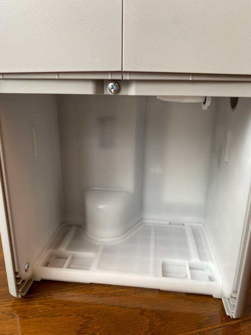 アイリスオーヤマ 除湿機 IJC-P70-H　グレー　2024年製