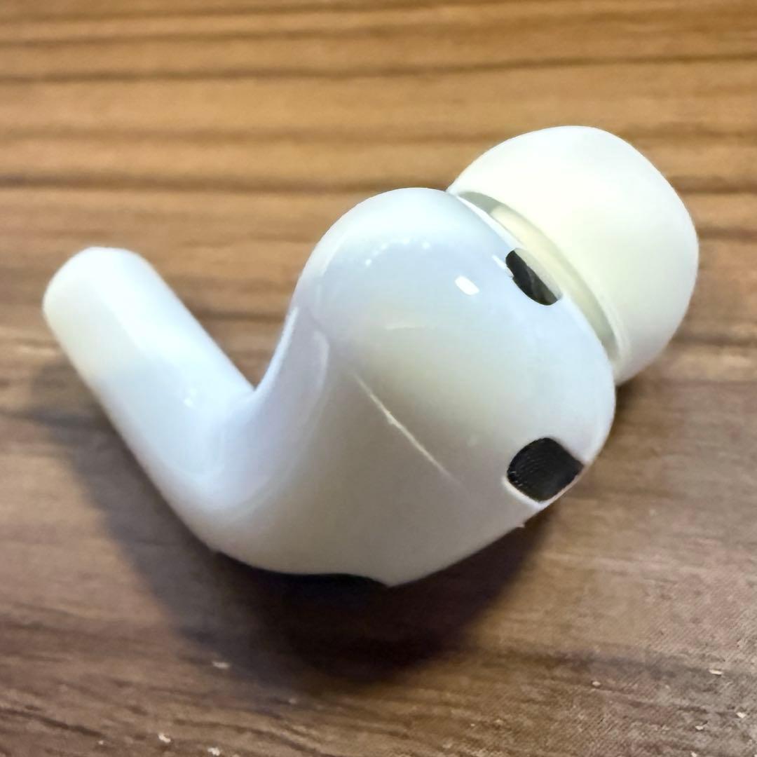 AirPods本体 イヤホンRのみ ノイズキャンセリング