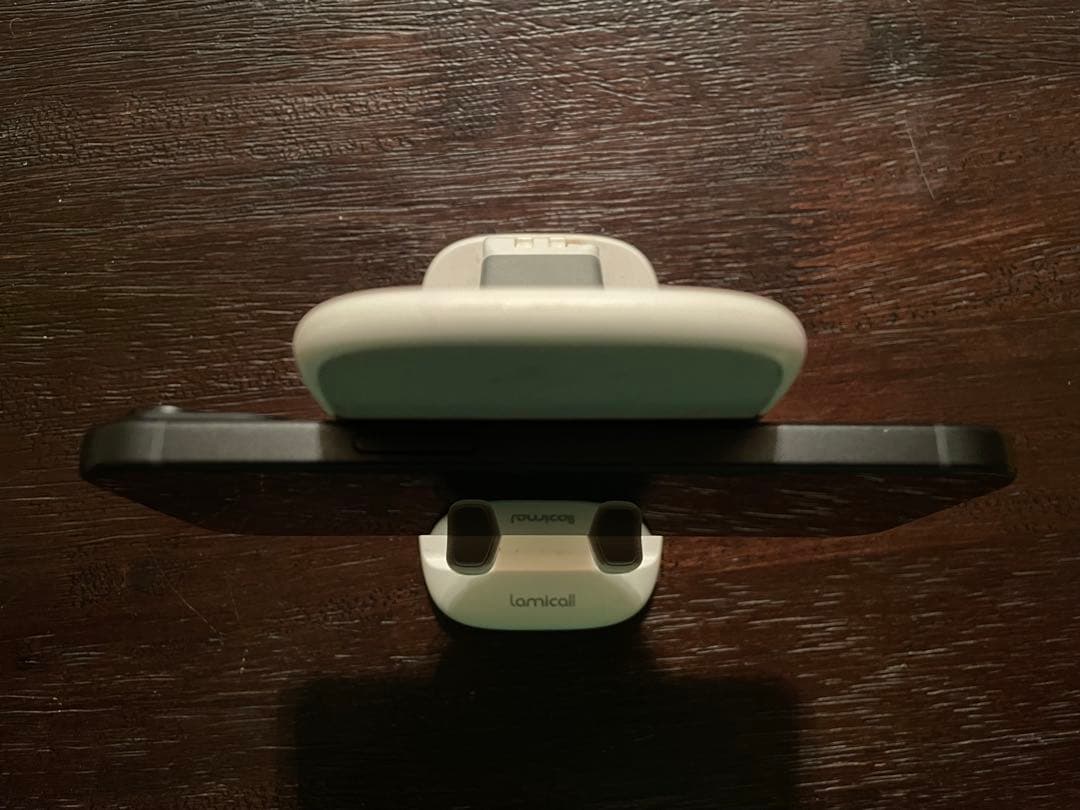 iPhone15 128GB ブラック SIMフリー レンズ割れ 箱付き 初期化