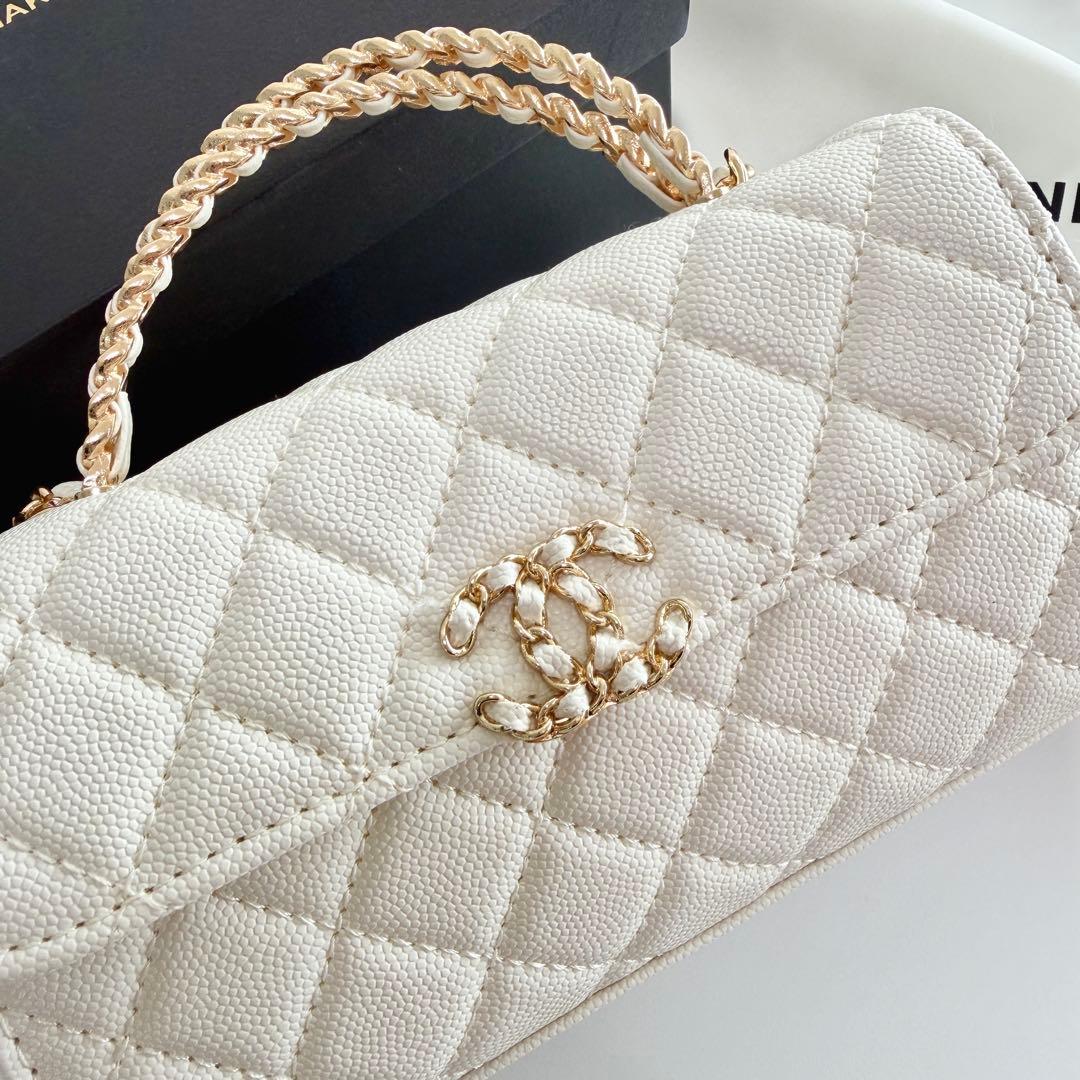 CHANEL ショルダーバッグ　シャネル　ホワイト　非売品　VIP限定ギフト