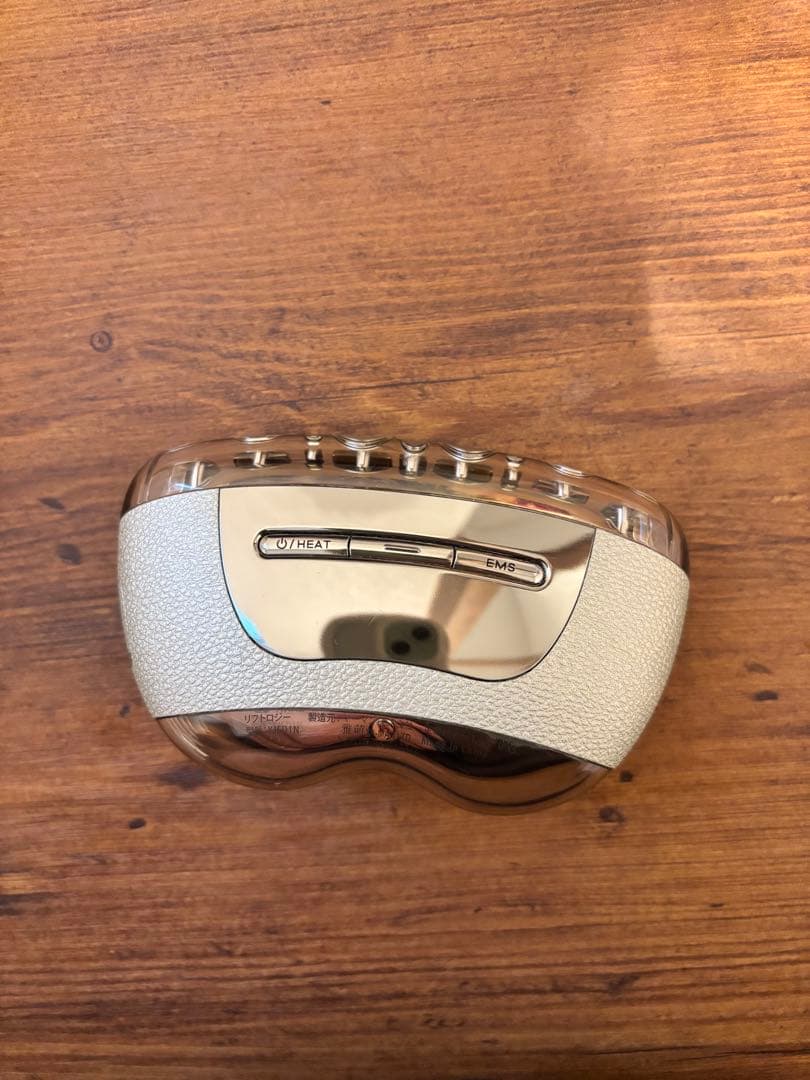 ヤーマン リフトロジー LED EMS リフトケア 美顔器 ゴールド