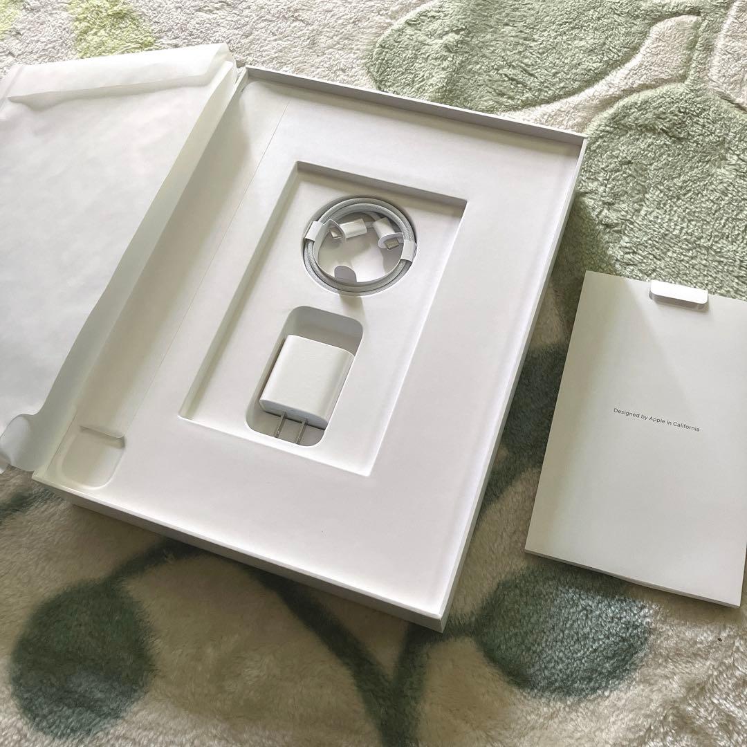 【年末までお値下げ中】iPad Pro 12.9(第6世代)1TB Wi-Fi