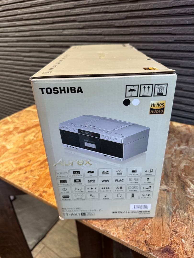 新品　東芝ラジカセ TY-AK1 ハイレゾ対応SD /USB/CD