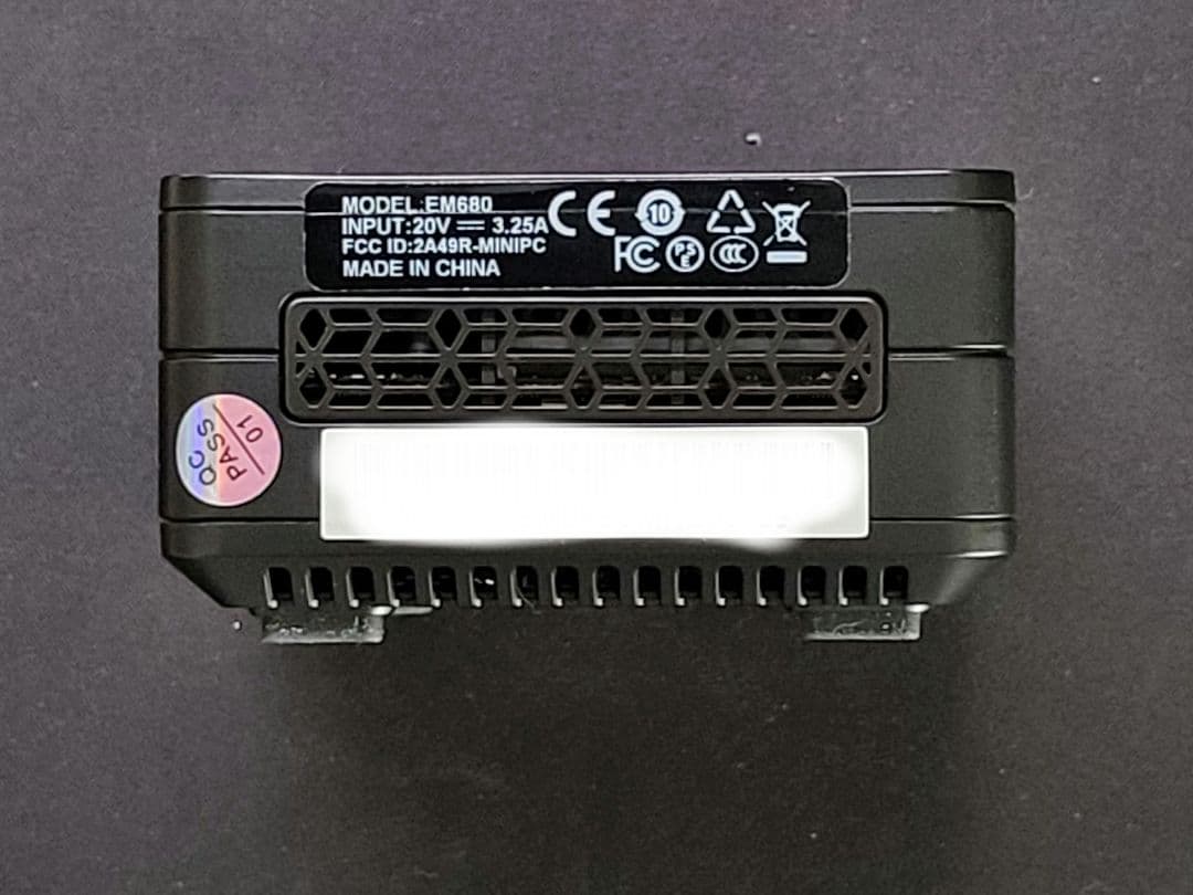 【美中古】 Minisforum EM680 SSD:512GB 付属品完備