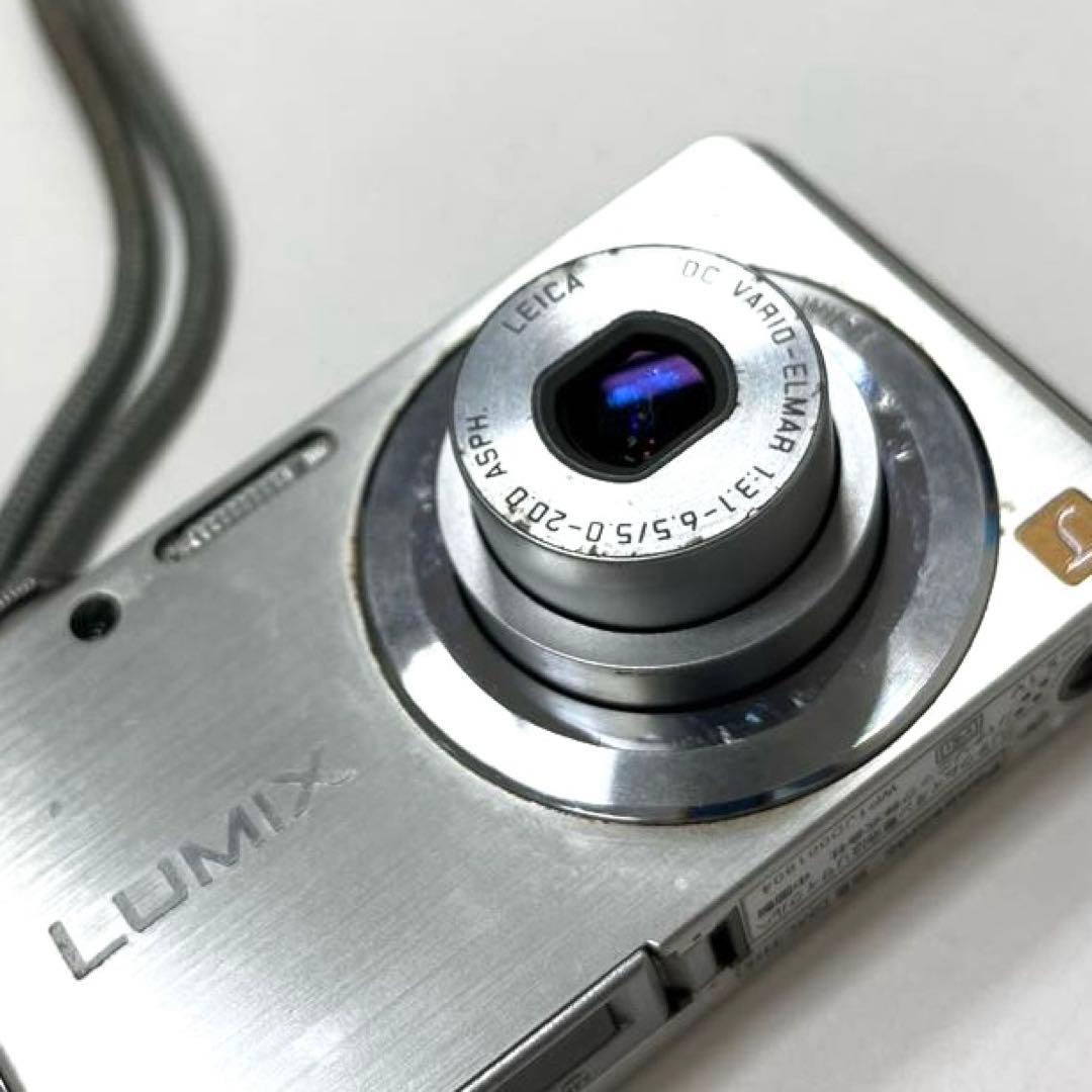 【動作確認済】Panasonic LUMIX DMC-FH5 デジカメ　充電器付