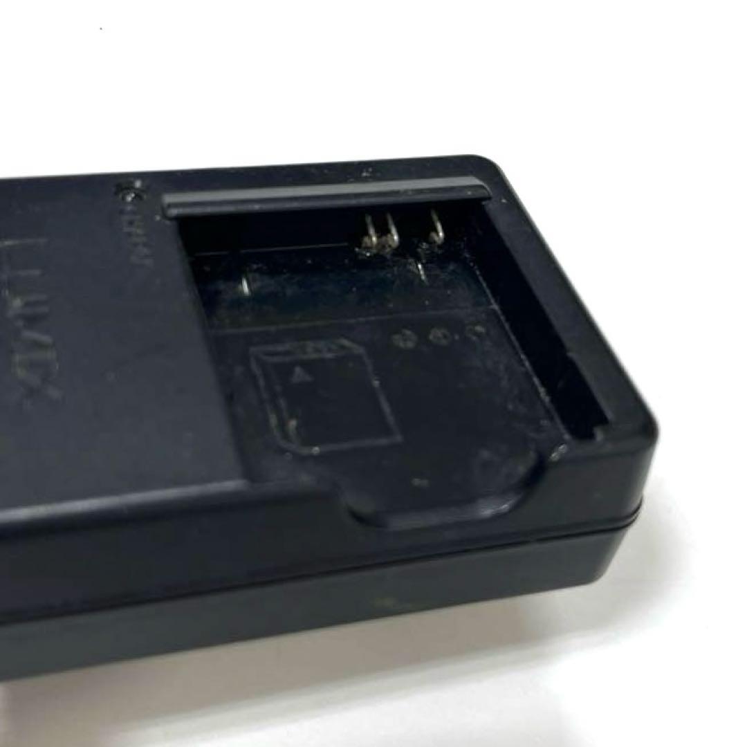 【動作確認済】Panasonic LUMIX DMC-FH5 デジカメ　充電器付