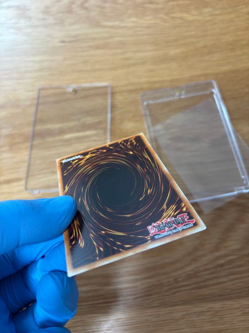 美品　遊戯王カード　英語版　ブルーアイズホワイトドラゴン