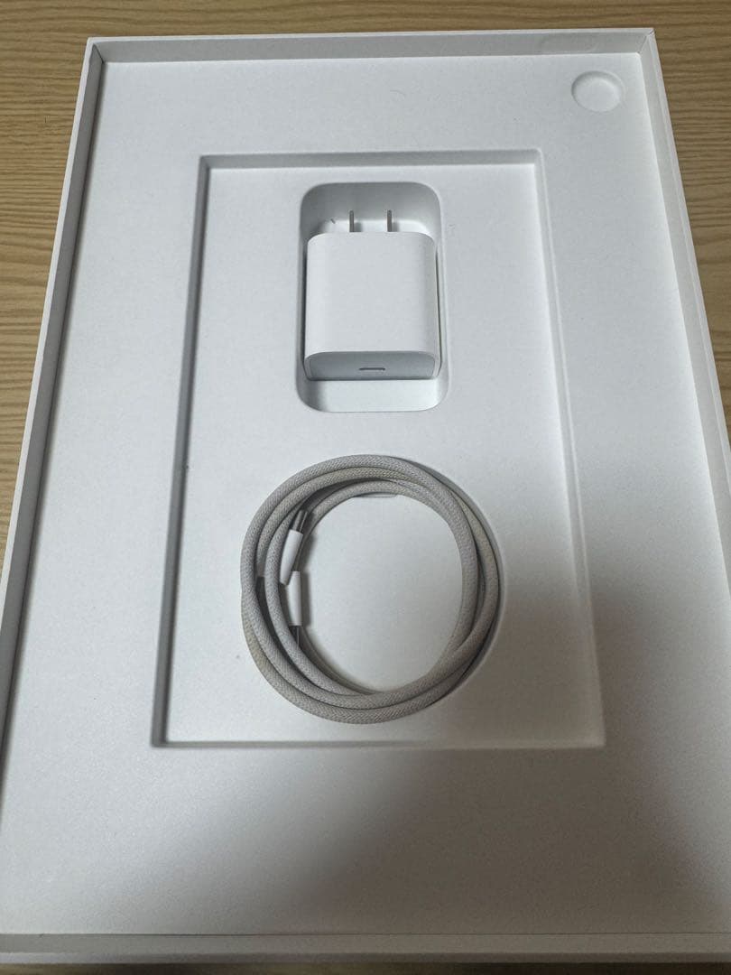 Apple 10.9インチ iPad 128GB