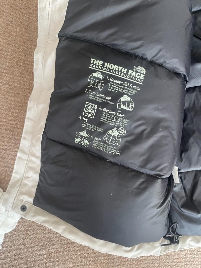 ［新品韓国限定］THE NORTH FACE グースダウンオフホワイトメンズ M