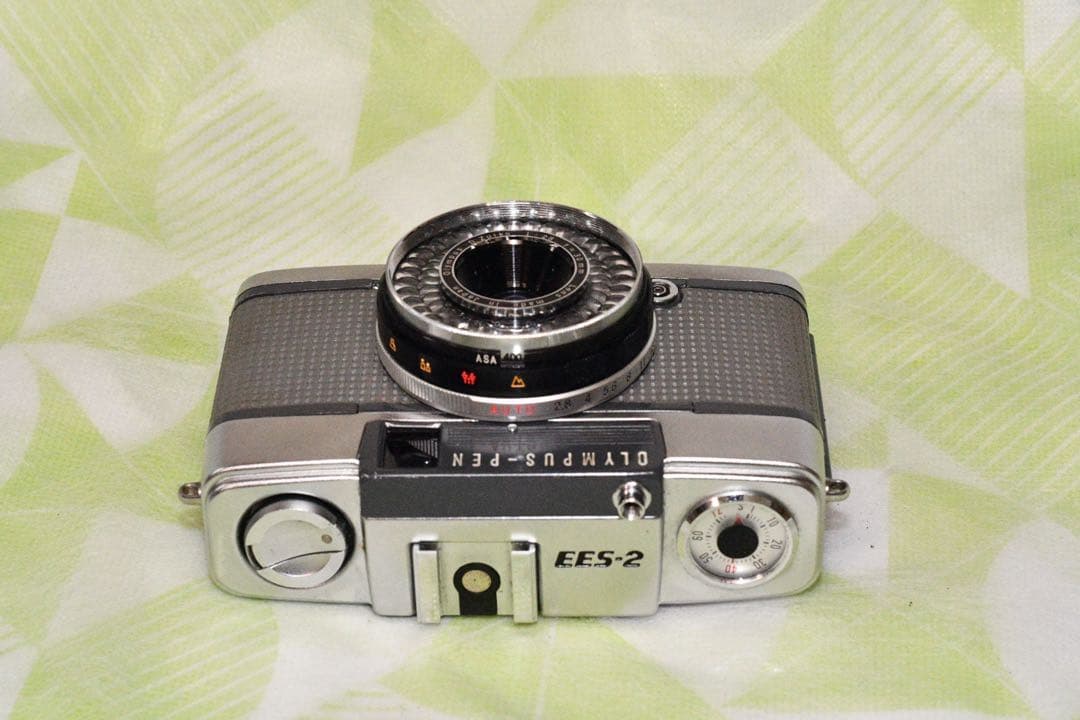 《動作品》OLYMPUS PEN EES-2