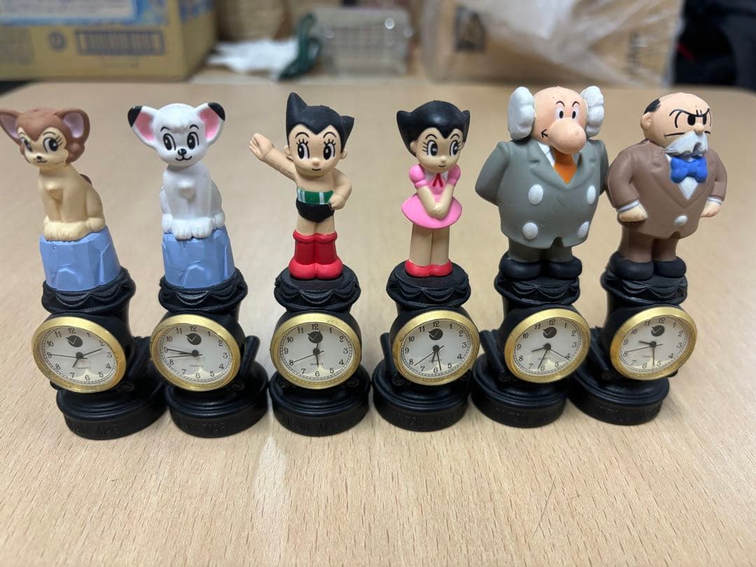 三井海上　火災保険　記念品　時計　手塚治虫　鉄腕アトム　ジャングル大帝　レオ