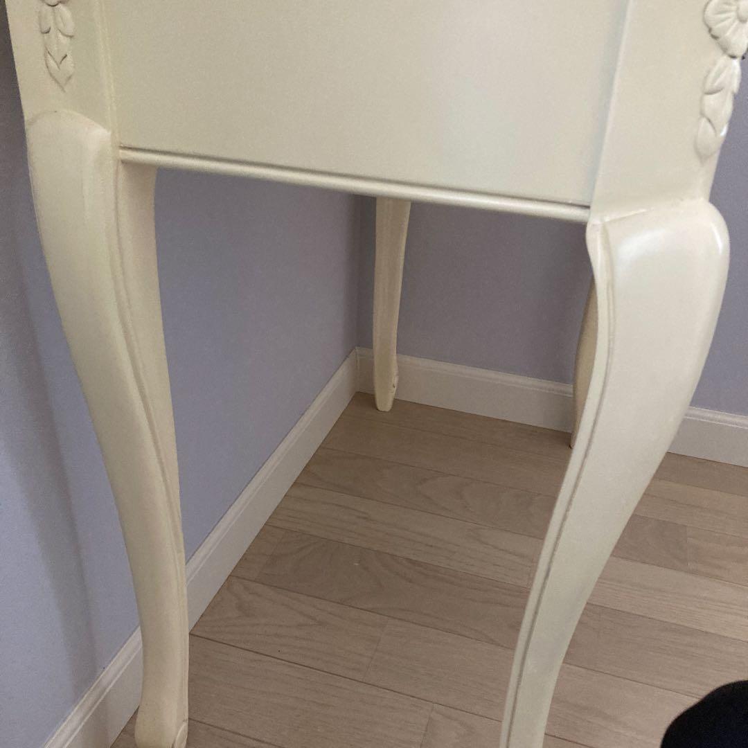 うさぎ　kino オーバルミラードレッサー