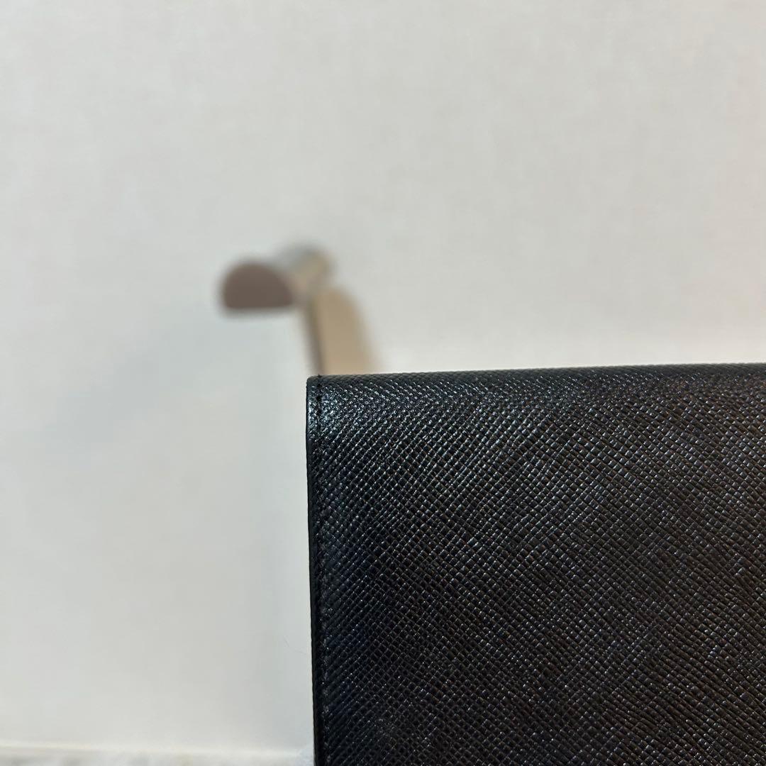 【未使用級✨サフィアーノレザー】バーバリー　名刺入れ　黒　ユニセックス　会社員