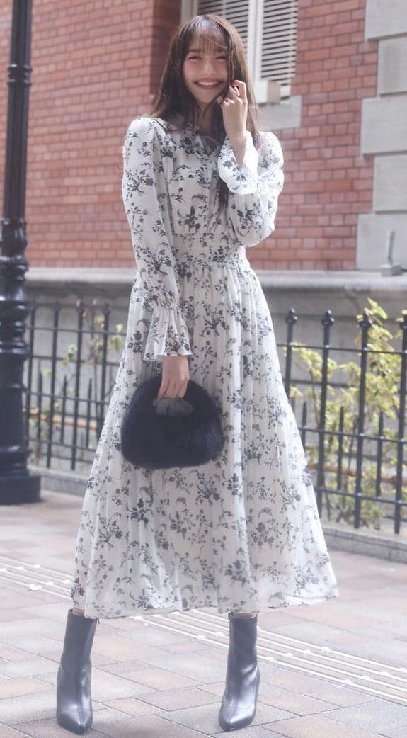 【新品】プロポーションボディドレッシング　花柄プリーツワンピース