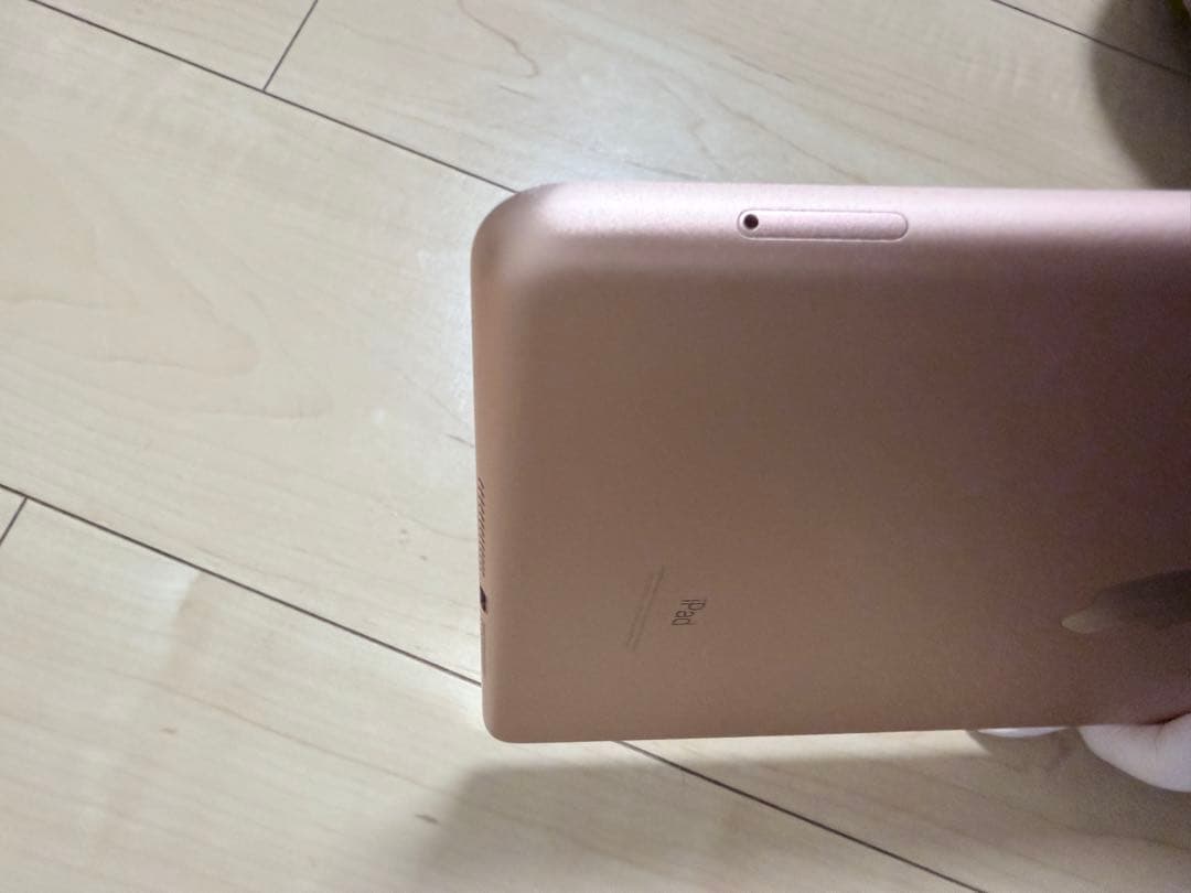 iPad 第6世代 Wi-Fi + Cellularモデル 本体のみ