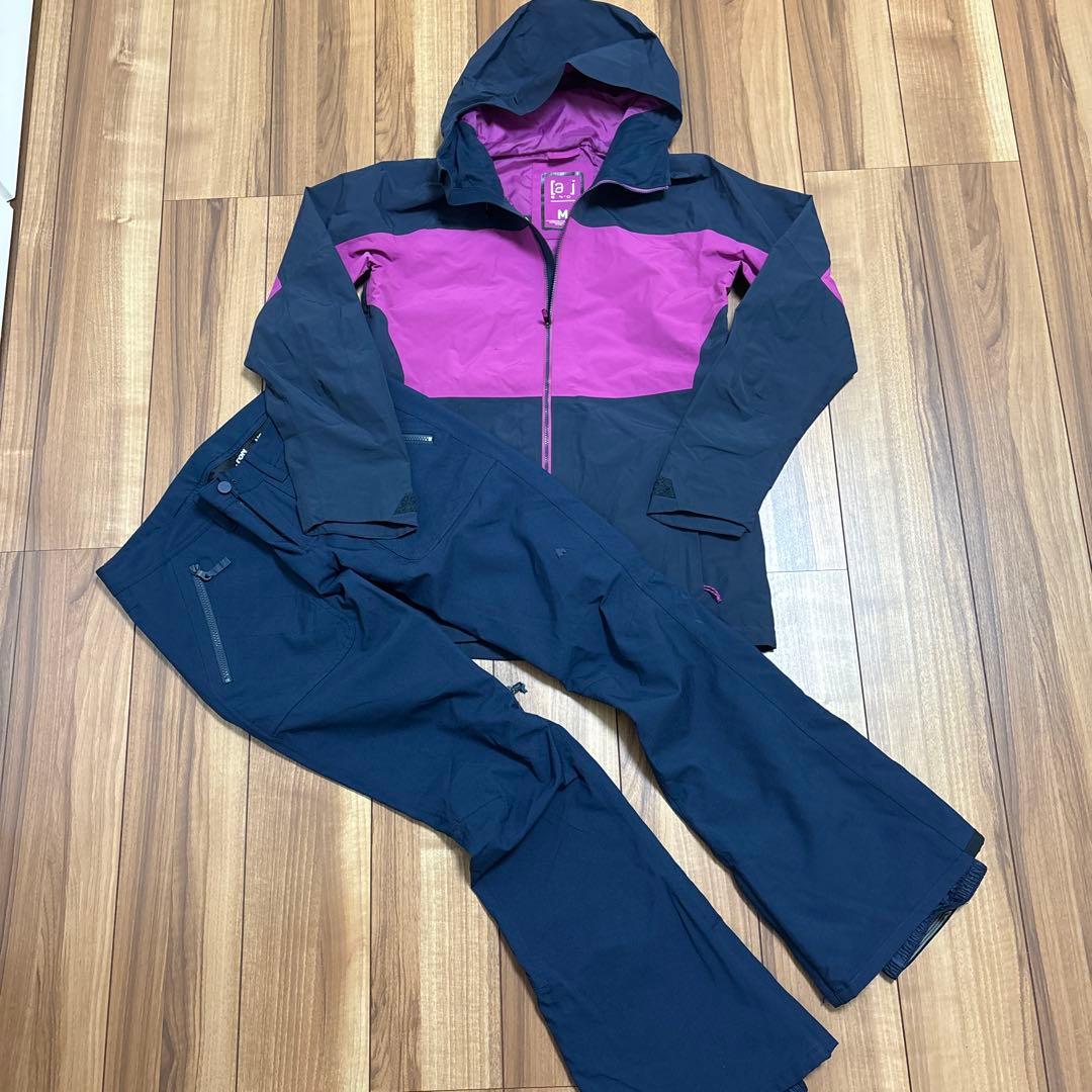 かえで　バートン　BURTON AK ゴアテックス　レディース　上下M