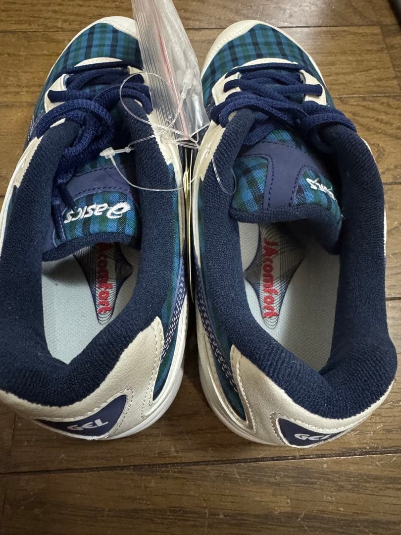familiar×ASICS ネイビー チェック柄 スニーカー　23.5cm