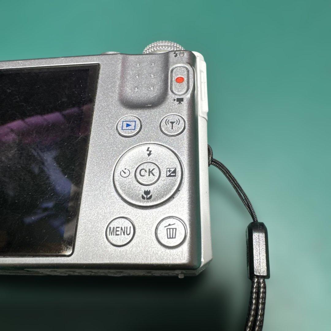 Nikon COOLPIX S7000 ホワイト