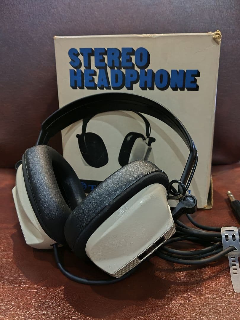 ヘッドホン TRIO KH-11 STEREO HEADPHONE