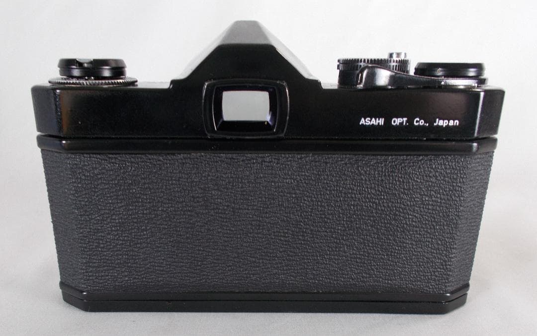 フィルムカメラ 整備済　Pentax SP　+ レンズ f/1.4　V272